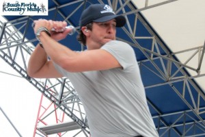 Luke Bryan, Baseball, swing, photo, picture