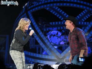 Trisha Yearwood & Garth Brooks